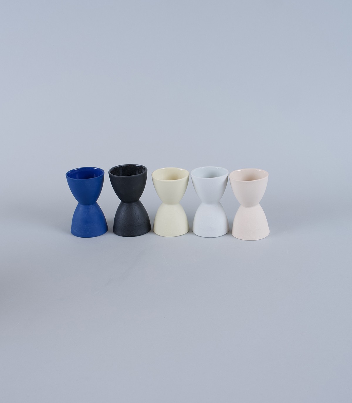 LE coquetier en porcelaine