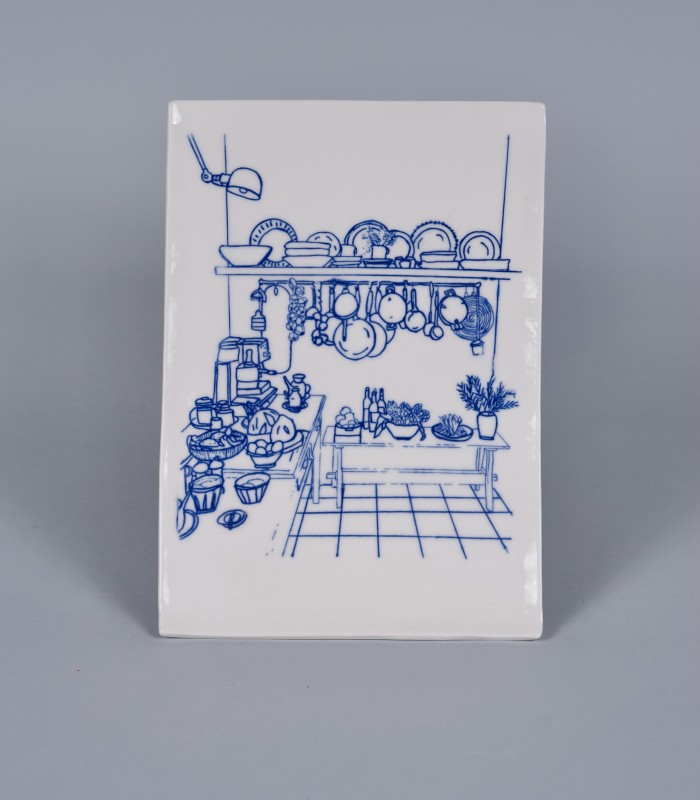 Grand plat de service décor « Cuisine » , porcelaine et sérigraphie