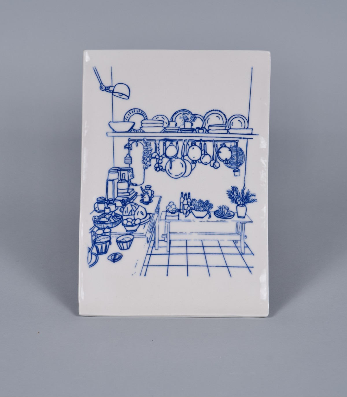 Grand plat de service  décor « Cuisine » , porcelaine et sérigraphie